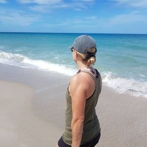 Meet your Posher, Debby